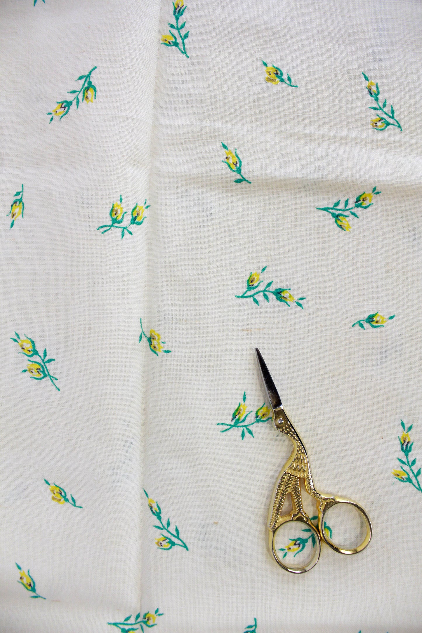 1940s Yellow Floral Print Feedsack Pillowcase (2 Available)